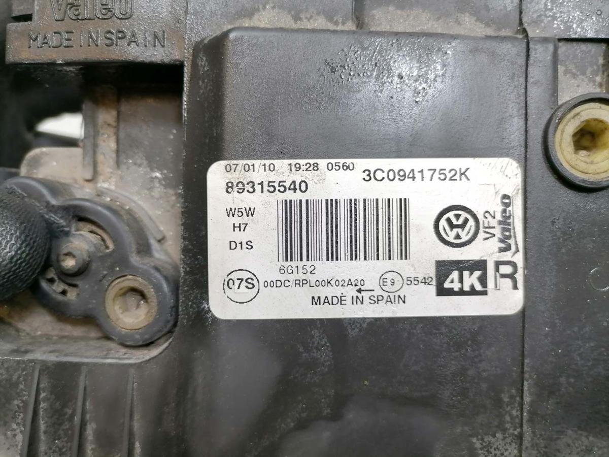 VW Passat 3C original Xenonscheinwerfer vorn rechts Bj.2010